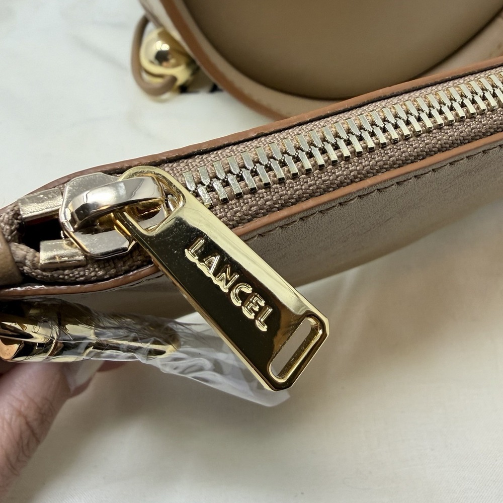 Lancel Cheri Bucket Bag Camel Leather Drawstring‎ Shoulder Bag Italy NWOT Pouch - Picture 9 of 13
